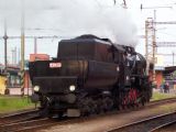 15.05.2004 - Pardubice hl.n.: 555.0153 přijíždí z depa © PhDr. Zbyněk Zlinský