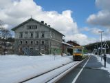 27.02.2010 - Bayerisch Eisenstein: souprava VT 23 + VT 19 RBG odjíždí jako Os 7574/RB 32425 Špičák - Plattling © PhDr. Zbyněk Zlinský