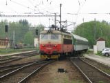 04.05.2010 - Jihlava: 242.281-4 přiváží Os 8364 Počátky-Žirovnice - Havlíčkův Brod © PhDr. Zbyněk Zlinský