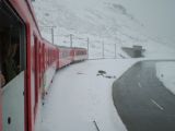 31.05.2010 – Oberalpass: s nadmorskou výškou sa mení počasie a pribúda čerstvý sneh © Ivan Schuller