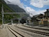 02.06.2010 – Täsch: novovybudovaný terminal Täsch, kde je záchytné parkovisko pre Zermatt, ďalej už len vlakom © Ivan Schuller