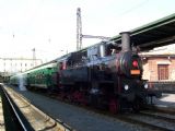 23.10.2004 - Praha Masarykovo n.: 423.009 se soupravou pro ''pendl'' do Bubenče k oslavám 100 let města Bubenče © PhDr. Zbyněk Zlinský