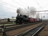 29.08.2009 - Hradec Králové hl.n.: 423.0145 odjíždí v čele vlaku 39715 na Slezské předměstí © PhDr. Zbyněk Zlinský