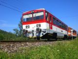 811 017 + 912 001, Os 4010, Turzovka zastávka, 2.8.2010 © Marek Kováč