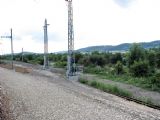 31.07.2010 - úsek Stašov - Zdice: spojující se stopa staré a nové trati (foto z R 353) © PhDr. Zbyněk Zlinský