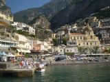 02.08.2010 – Positano: prístav a pláž v mestečku Positano © Ivan Schuller