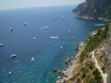 02.08.2010 – Capri: pohľad na strmú, južnú stranu ostrova © Ivan Schuller