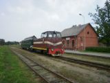 Aluksne: lokomotiva připojena, vlak zpět do Gulbene připraven. 17.8.2010 © Jiří Mazal