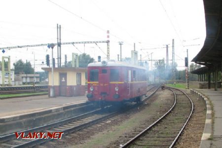 25.09.2010 - Pardubice hl.n.: M 131.1133 odjíždí jako zvláštní vlak do Pardubic-Rosic nad Labem © PhDr. Zbyněk Zlinský
