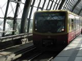 26.7.2010 - Berlin Hbf: Už nám ide S-Bahn © Mária Gebhardtová