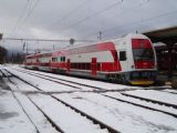 12.12.2010 - Trenčín: 671 001+071 001+971 001 - pohľad na celú jednotku © Ľuboš Chmatil