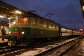 02.01.2011 - Olomouc hl.n.: 141.054, R11050 se chystá k odjezdu © Radek Hořínek