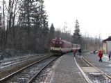 12.02.2011 - Kunčice p.O.: 842.021-8 přiváží Os 3123 Frenštát p.R. - Ostrava hl.n. © PhDr. Zbyněk Zlinský