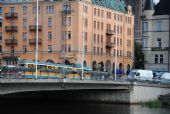 21.08.2010 – Norrköping: jediný tramvajový most přes řeku spojuje obě části města © Lukáš Uhlíř