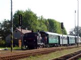 20.09.2003 - Častolovice: lokomotiva 310.922 přijíždí se Zvl Os 33415 z Rychnova n.Kn. © PhDr. Zbyněk Zlinský