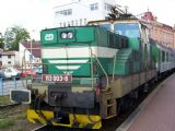 28.08.2004 - Tábor: 113.003-8 v čele Os 28406 do Bechyně © PhDr. Zbyněk Zlinský