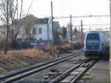 02.03.2011 - Praha-Libeň: 471.037-2/071.037-6/971.020-3 + 471.002-6/071.002-0/971.002-1 nás honí jako Os 8617 Praha Masarykovo n. - Pardubice hl.n. (foto z R 857) © PhDr. Zbyněk Zlinský