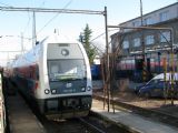 02.03.2011 - Nymburk hl.n.: 471.051-3/071.022-8/971.051-8 přijíždí jako Os 5828 Kolín - Praha Masarykovo n. (foto z R 857) © PhDr. Zbyněk Zlinský