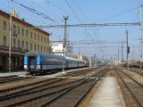 15.03.2011 - Jihlava: 242.274-9 přistavuje soupravu Os 14870 do Havlíčkova Brodu © PhDr. Zbyněk Zlinský