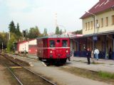 02.10.2004 - Chrudim: ''Hurvínek'' M 131.1228 odjíždí jako zvl. vlak Chrudim-město - Slatiňany © PhDr. Zbyněk Zlinský