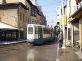 Sarajevo: amsterdamská tramvaj v orientálních uličkách centra města- jeden z mnoha paradoxů bosenského hlavního města. 8.3.2011 © Jan Přikryl