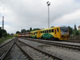 24.06.2011 - Chotěboř: 814.136-8/914.136-7 + 810.608-0 + 2x 010 + 814.067-5/914.067-4 odjíždí jako Os 5307 Pardubice hl.n. - Havl. Brod © PhDr. Zbyněk Zlinský