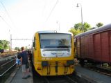 24.06.2011 - Pardubice-Rosice n.L.: 814.048-5/914.048-4 + 814.136-8/914136-7 jako Sp 1986 ''Vysočina'' Havl. Brod - Pardubice hl.n. © PhDr. Zbyněk Zlinský