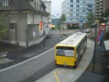 Schaffhausen: Autobus MHD opouští prostor zastávky Neuhausen,Zentrum. 27.4.2011 © Jan Přikryl