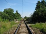 12.07.2011 - Hradec Králové, trať 031: neoficiální přechod s můstkem o obchodní zóny © PhDr. Zbyněk Zlinský