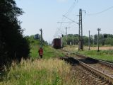 12.07.2011 - Hradec Králové, trať 031: Karel filmuje R 985 Liberec - Pardubice hl.n. , mizící k Opatovicím nad Labem © PhDr. Zbyněk Zlinský