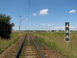 12.07.2011 - Hradec Králové, spojka: koleje směřují k oblouku u odbočky Plačice, vpravo trať 020 © PhDr. Zbyněk Zlinský