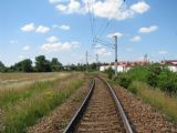 12.07.2011 - Hradec Králové, odb. Plačice: v popředí nadjezd na konci ulice Kutnohorské, vpravo trať 020 od Hradce Králové © PhDr. Zbyněk Zlinský