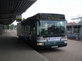 Strasbourg: Klasický autobus Renault/Irisbus Agora stojí u nástupiště v přestupním terminálu Rotonde. 28.4.2011 © Jan Přikryl