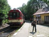 06.08.2011 - Harrachov: 843.010-0 v čele Os 26206 Harrachov - Tanvald a pochodující Karel © PhDr. Zbyněk Zlinský