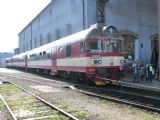 11.09.2011 - PJ Trutnov: vratná souprava 854.005-6 + 21-29 349-7 (054.349-6) + 80-29 208-3 (954.208-5) © PhDr. Zbyněk Zlinský