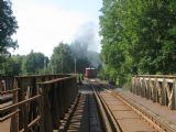 11.09.2011 - Trutnov: souprava 423.0145 + D 6-1832, Clm 4-6393, Clm 4-6324 a Clm 4-6392 + M 131.1441 míří do Svobody nad Úpou © PhDr. Zbyněk Zlinský