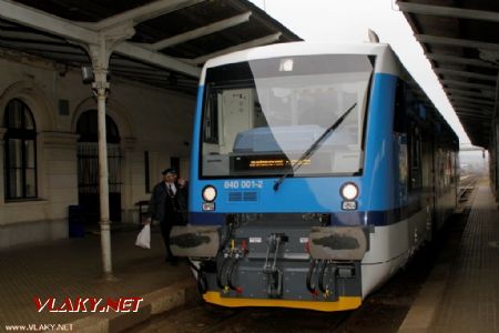 04.11.2011 - Liberec: 840.001 před odpoledním odjezdem do Jindřichovic pod Smrkem © Jiří Řechka