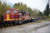 T444.0060 a Eg6 v ŽST Bratislava Vajnory. 26. 10. 2011 © Roman Delikát