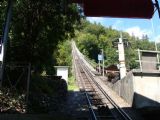 16.08.2011 - Švajčiarsko: Pohľad z údolnej stanice na trať pozemnej lanovky © Martin Kóňa