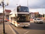 Norimberk: autobus společnosti Frankenbus stojí před hlavním nádražím po dlouhé cestě z Prahy	. 15.8.2011	 © Jan Přikryl