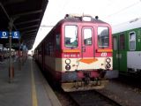 25.09.2004 - Brno hl.n.: ''kvatro'' 842.032-5 v čele Os 4113 do Veselí nad Moravou © PhDr. Zbyněk Zlinský