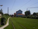 Lyon: do stanice Meyzieu-Gare přijíždí tramvaj Rhônexpress na své cestě z letiště do města	. 22.8.2011	 © Jan Přikryl