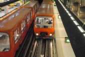 Lyon: setkání souprav automatického metra typu MPL 85 na konečné linky D Gare de Vaise	. 22.8.2011	 © Lukáš Uhlíř