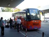 Bratislava: autobus značky Berkhof společnosti Orangeways stojí na autobusovém nádraží Mlynské Nivy	27.9.2011	. © Jan Přikryl