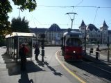 Miskolc: původně vídeňská tramvaj ev.č. 185 stojí na výchozí zastávce linky 2V u nádraží	1.10.2011	. © Tomáš Kraus