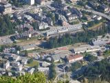 21.6.2011 - Pohľad na obidve stanice v Chamonix z perspektívy horolezca © Peter Žídek