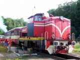 16.08.2003 - Tanvald: 715.001-4 (T 426.001) se připravuje na akci ''Zubačkou do Harrachova'' © PhDr. Zbyněk Zlinský