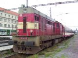 21.06.2004 - Hradec Králové hl.n.: 742.143-1 v čele Os 5524 do Jičína © PhDr. Zbyněk Zlinský