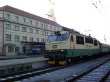 11.01.2005 - Hradec Králové hl.n.: 150.026-3 v čele opožděného R 757 Plzeň - Jeseník © PhDr. Zbyněk Zlinský