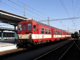 20.03.2005 - Hradec Králové hl.n.: 842.021-8 v čele R 683 Liberec - Pardubice © PhDr. Zbyněk Zlinský